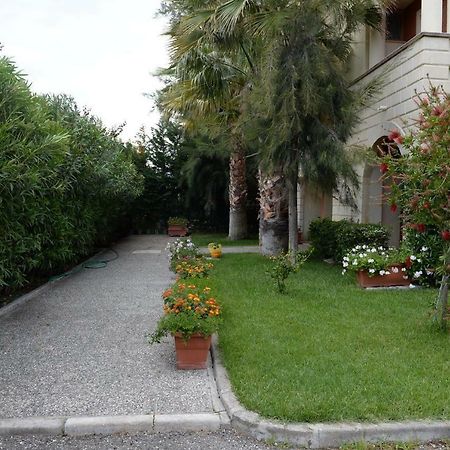 Casa Vacanze Oasi Felicita Нова-Сири-Марина Экстерьер фото