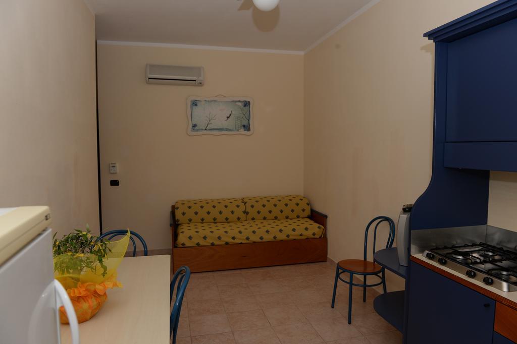 Casa Vacanze Oasi Felicita Нова-Сири-Марина Экстерьер фото