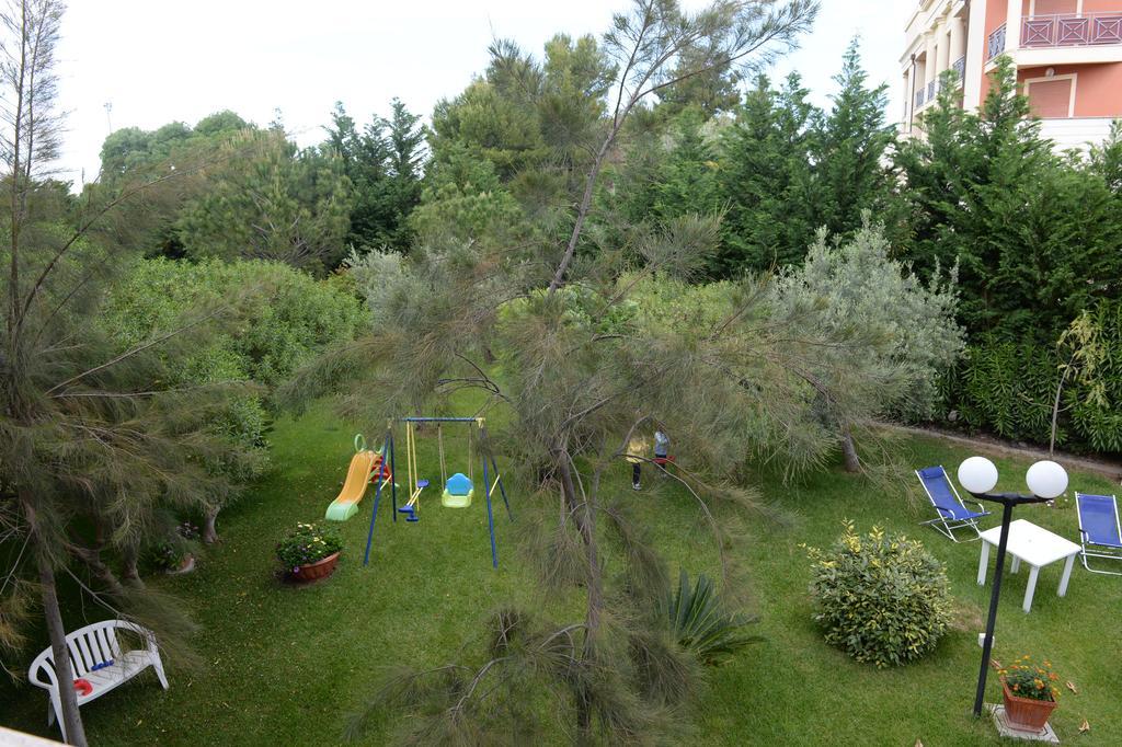 Casa Vacanze Oasi Felicita Нова-Сири-Марина Экстерьер фото