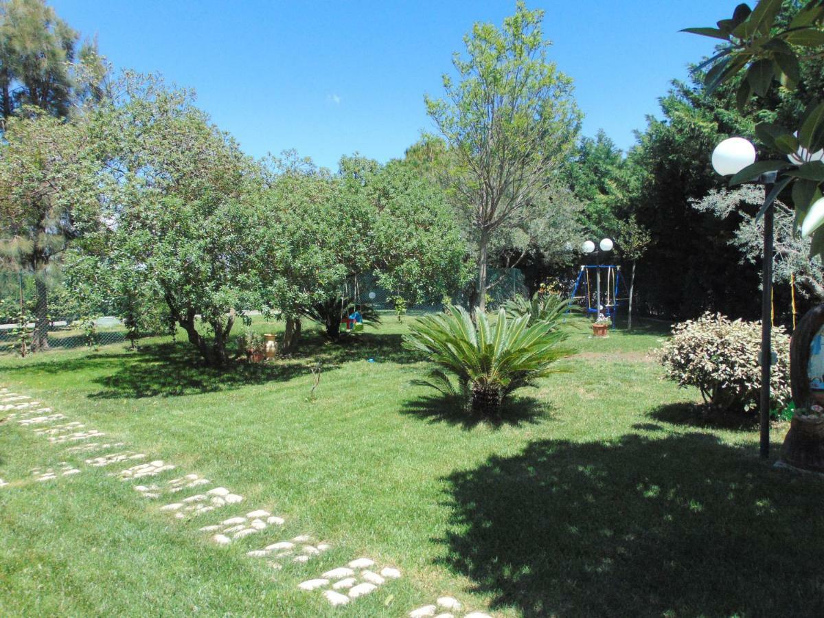 Casa Vacanze Oasi Felicita Нова-Сири-Марина Экстерьер фото