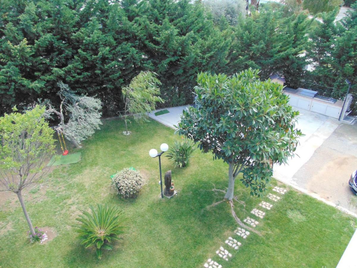 Casa Vacanze Oasi Felicita Нова-Сири-Марина Экстерьер фото