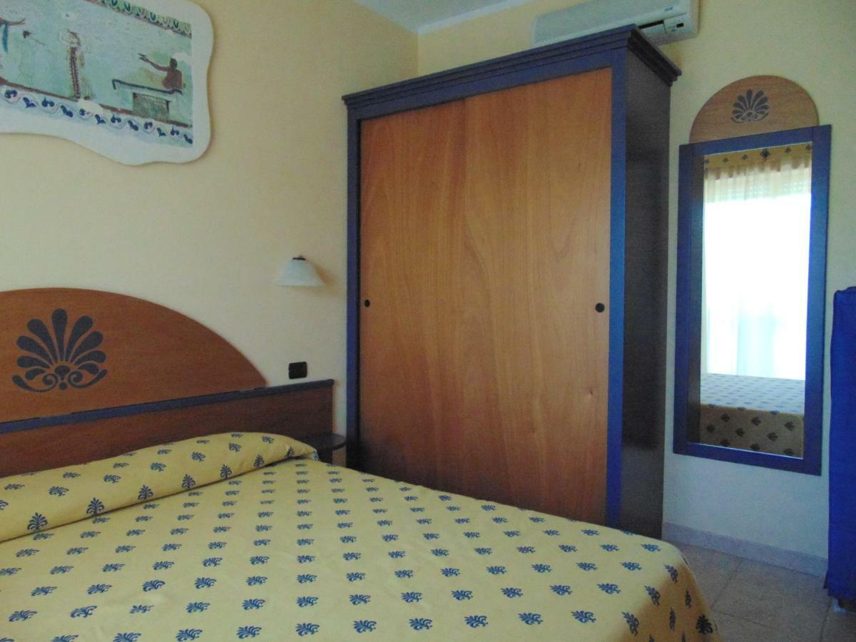 Casa Vacanze Oasi Felicita Нова-Сири-Марина Экстерьер фото