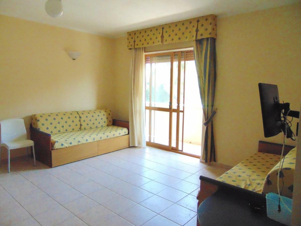 Casa Vacanze Oasi Felicita Нова-Сири-Марина Экстерьер фото
